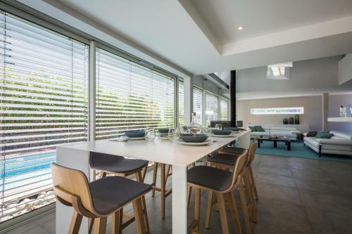 Keyweek Cube - Villa 3 Chambres - Piscine