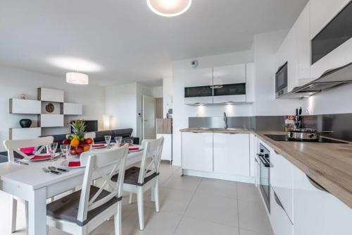 Apartamento Moana -2 Bdr Ocean View With Rooftop!