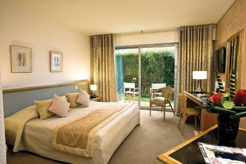 Hotel Le Flamboyant