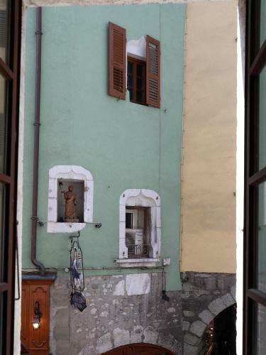 Apartamentos Le Rousseau