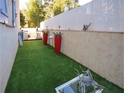 One-bedroom Holiday Home In Antibes