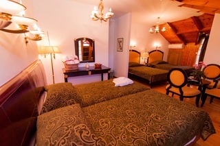 Krikonis Suites Hotel