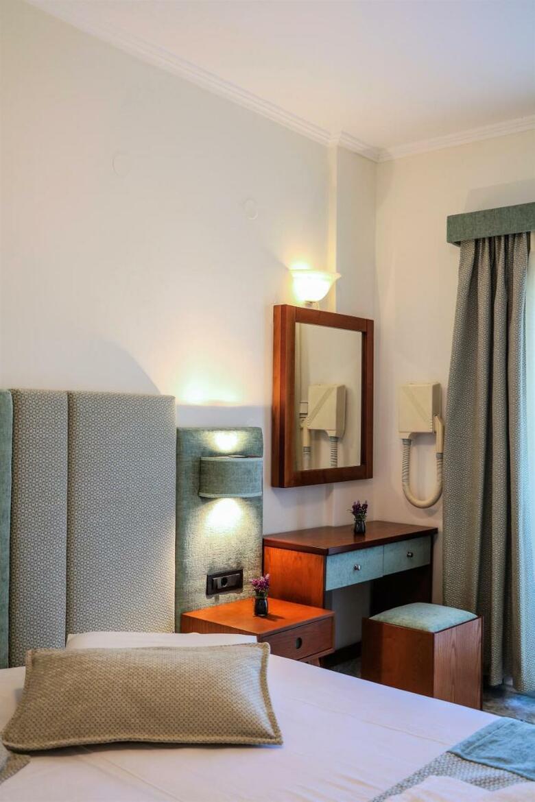 Hotel Dionysis Studios