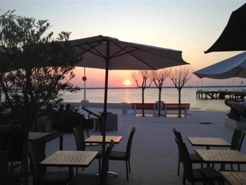 Apartment Studio Entierement Renove De 25 M� Centre Ville Arcachon