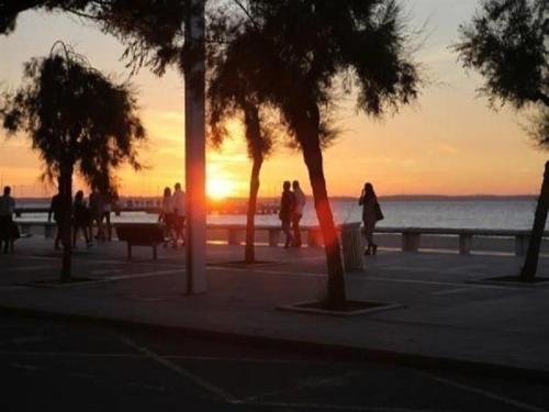 Apartment Studio Entierement Renove De 25 M� Centre Ville Arcachon
