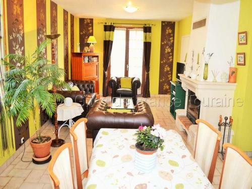House G�te De La Couture 2