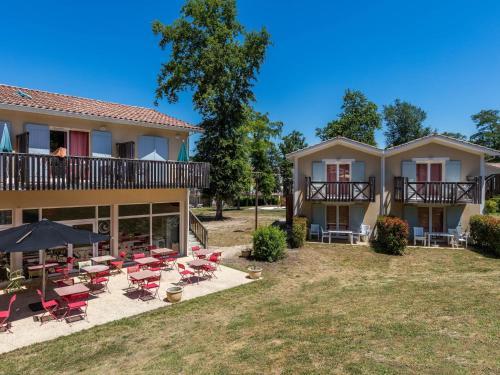 Apartment Domaine Du Golf D'albret.1