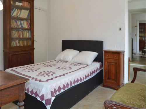 Three-bedroom Holiday Home In Bastia