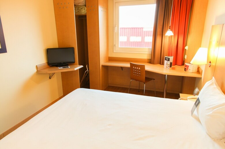 Hotel Alcal� De Henares