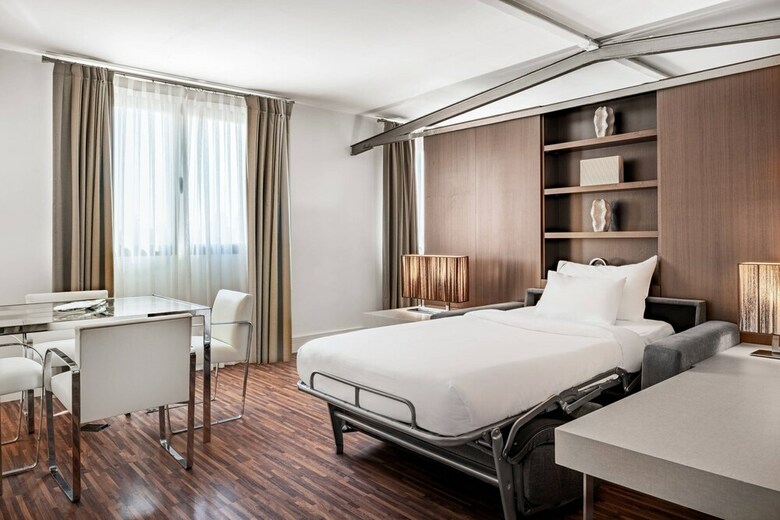 AC Palacio Del Retiro Hotel