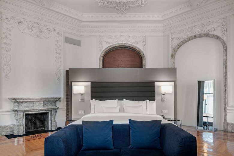 AC Palacio Del Retiro Hotel