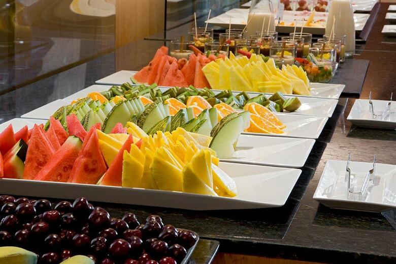 Hotel NH Collection Madrid Col�n