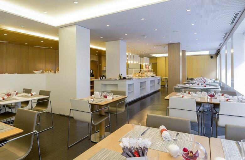 Hotel NH Collection Madrid Col�n