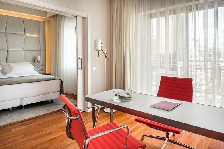 Hotel NH Collection Madrid Col�n
