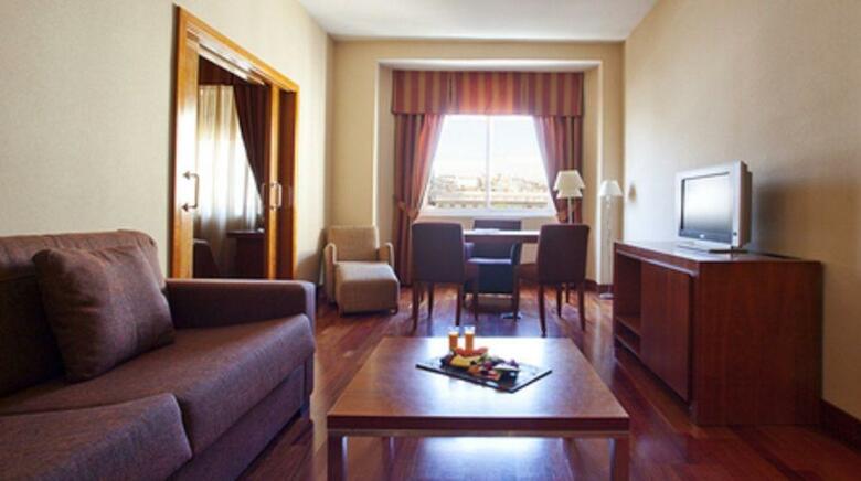 Hotel NH Collection Madrid Col�n