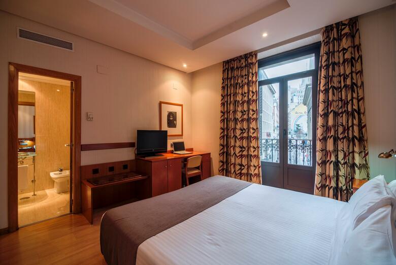 Hotel Petit Palace Londres