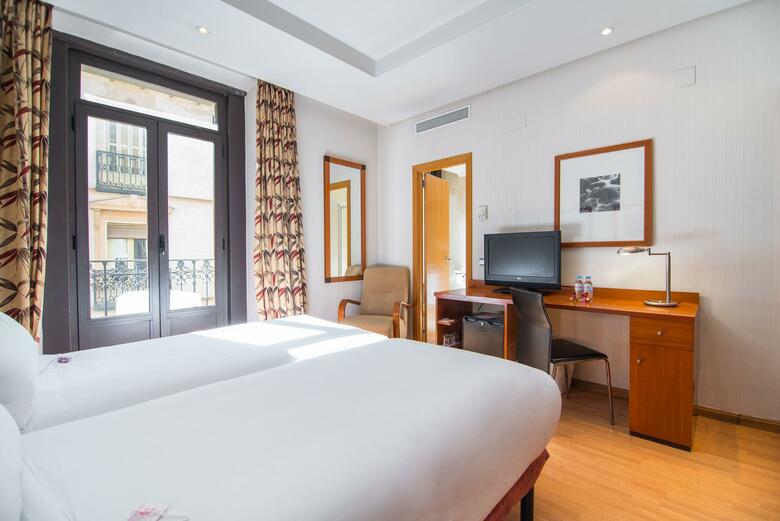 Hotel Petit Palace Londres