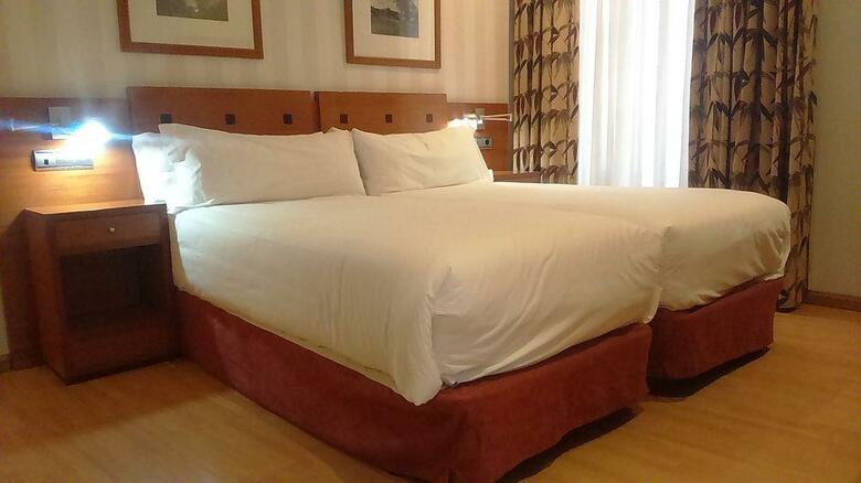 Hotel Petit Palace Londres