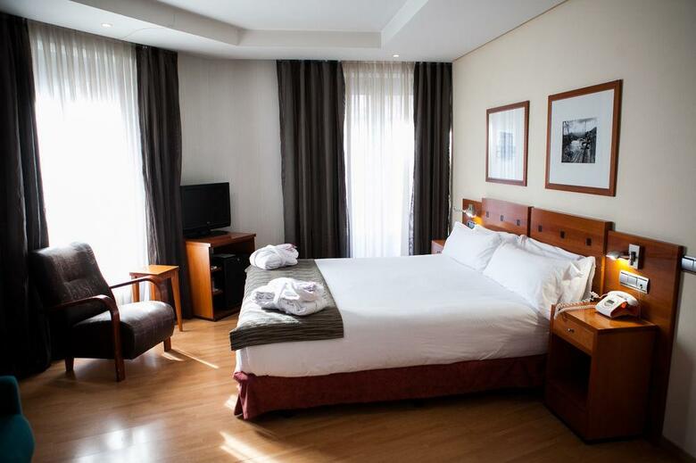 Hotel Petit Palace Londres