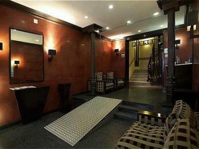 Hotel Petit Palace Londres