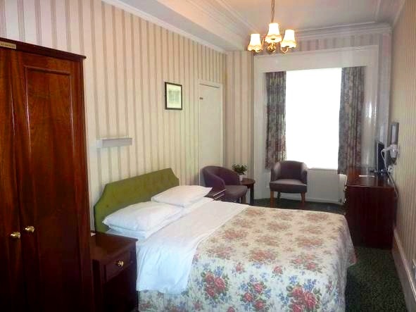 Hotel Columbia