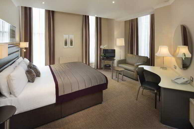 Hotel Corus Hyde Park
