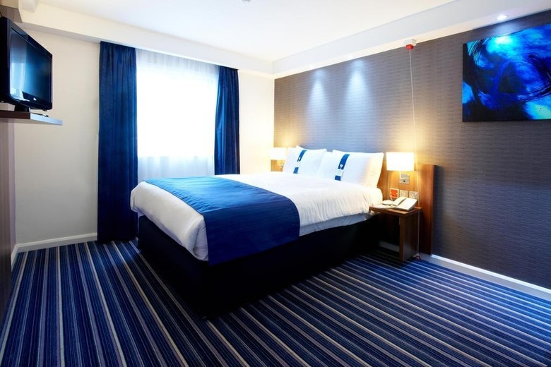 Hotel Express By Holiday Inn London City