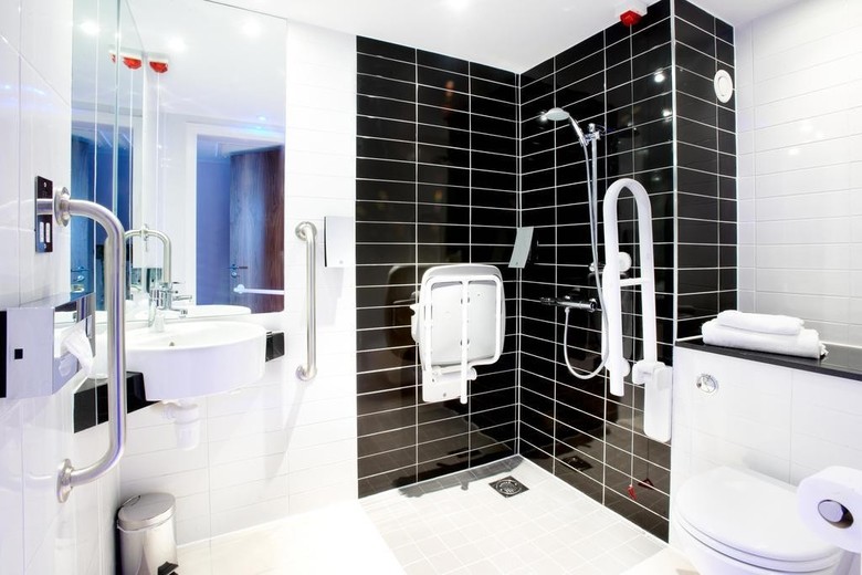 Hotel Express By Holiday Inn London City