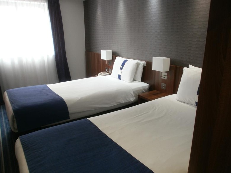Hotel Express By Holiday Inn London City