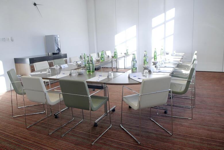 Hotel Express By Holiday Inn London City