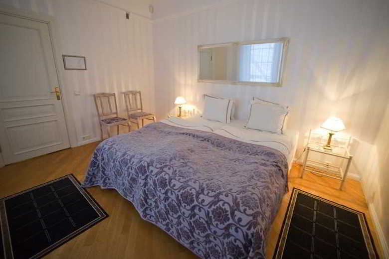 Hotel Oldhouse Apartments
