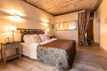 Hotel Oldhouse Apartments