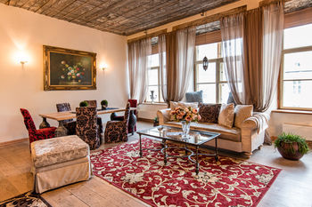 Hotel Oldhouse Apartments