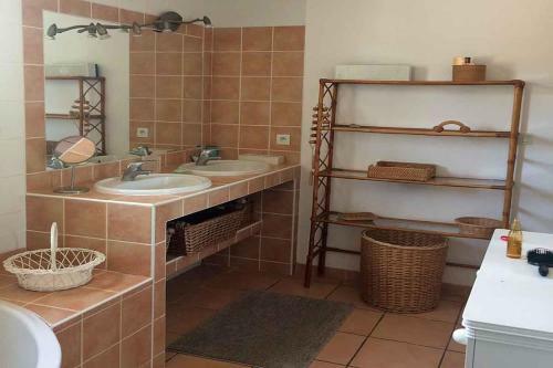 Beziers Villa Sleeps 6