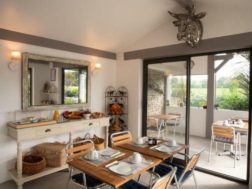 Bed & Breakfast La Maison De La C�te