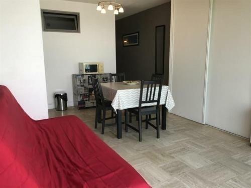 Apartment Appartement Nadaillac : L'oc�an Pour Horizon