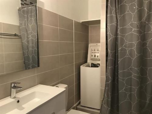 Apartment Appartement Nadaillac : L'oc�an Pour Horizon