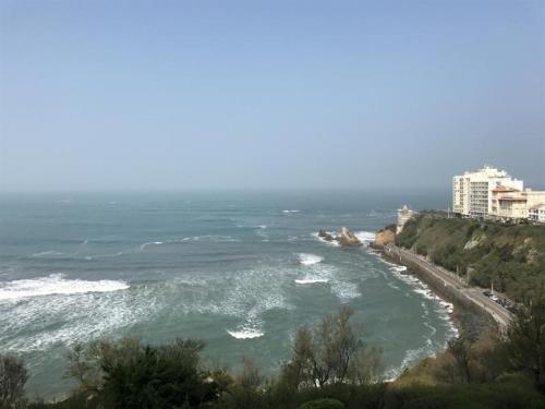 Apartment Appartement Nadaillac : L'oc�an Pour Horizon