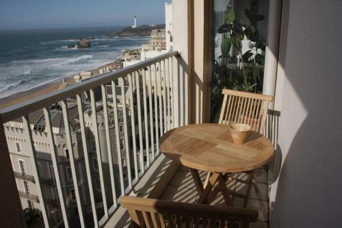 Apartamento B9516 - T4 Biarritz Centre
