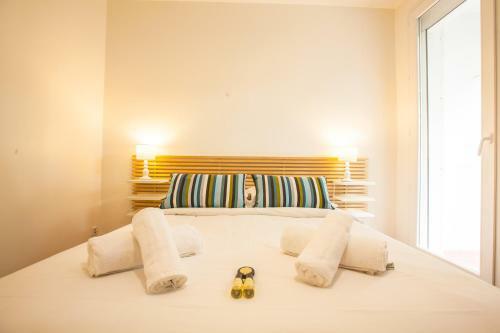 Apartamento Amazing Two Bedroom Flat With Balcony