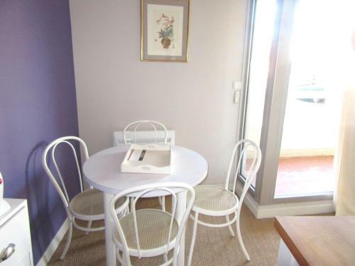 Apartamento Joli Studio Vue Mer Biarritz Centre - B9374