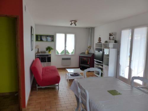 56 Rue Des Seiches -086