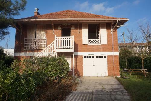 37 Rue Du Tennis -092