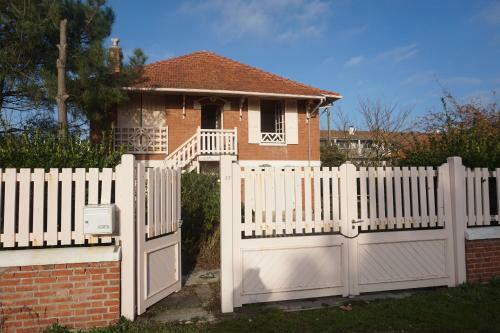 37 Rue Du Tennis -092