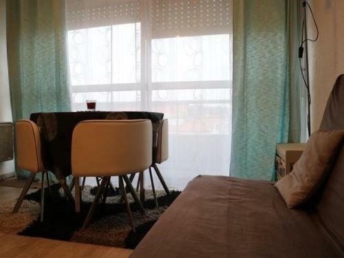 Apartment T1 Bis Dans R�sidence En Front De Mer