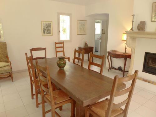 Holiday Home Cabasson