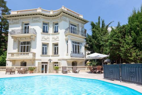 Villa Seriamis