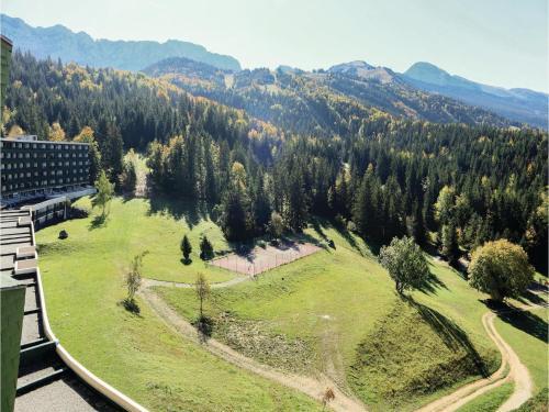 Two-bedroom Apartment In Villard De Lans