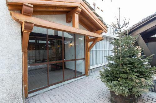 Apartamentos R�sidence Les C�mes - Centre Val D'is�re