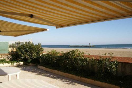 Valras-plage Villa Sleeps 8